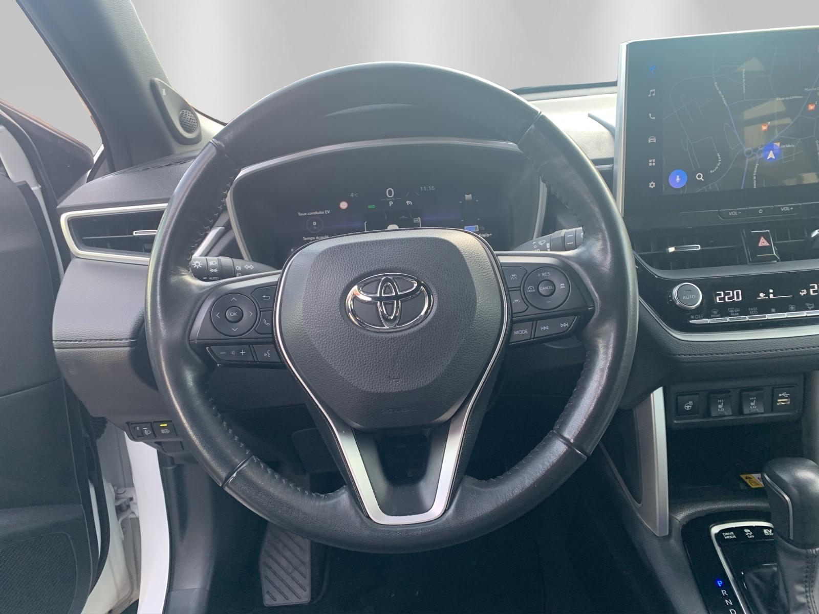 TOYOTA Corolla Cross 2.0 HSD Premium AWD-i - 10