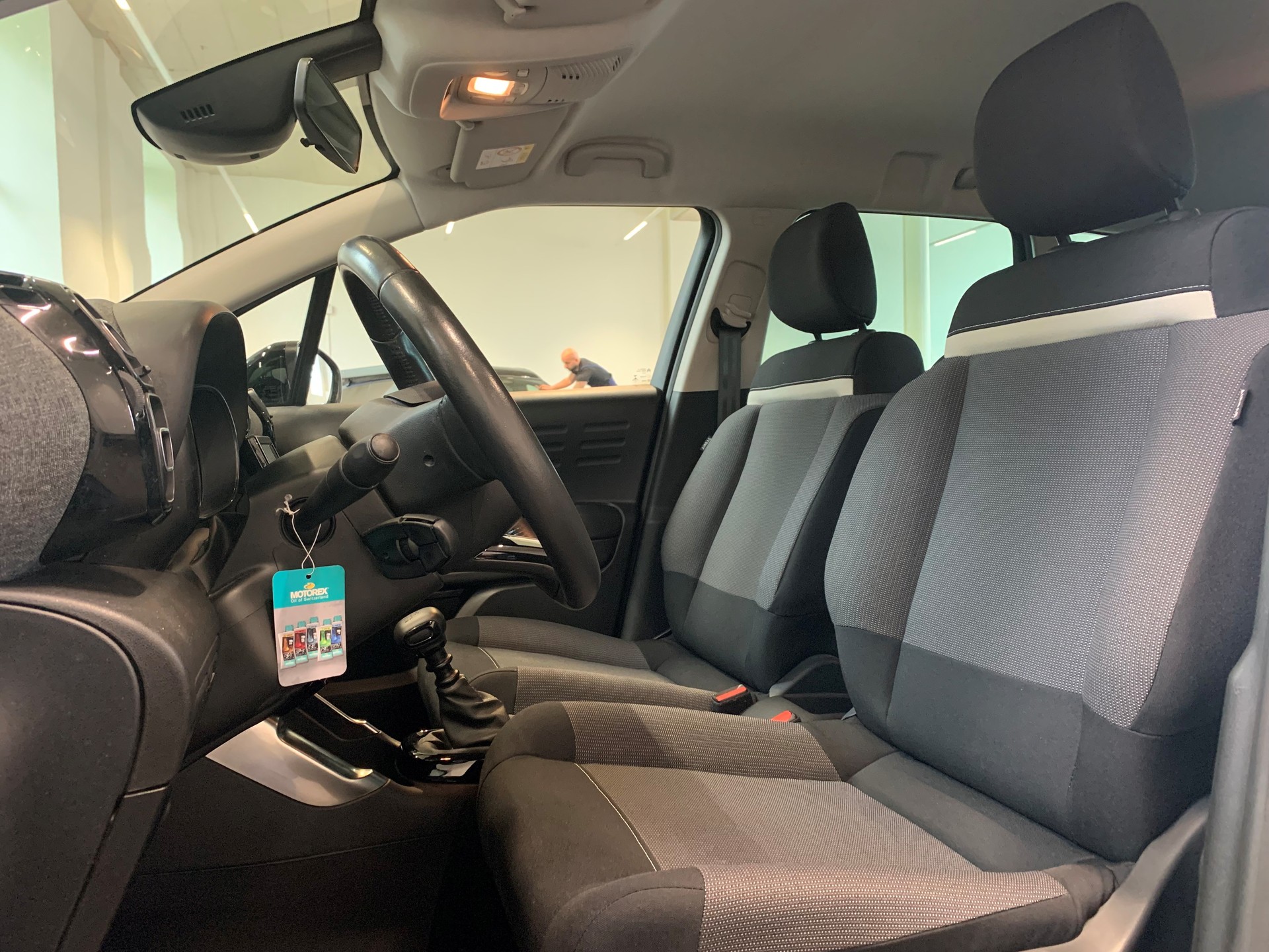 CITROEN C3 Aircross 1.2i PureTech Swiss Edition - 9