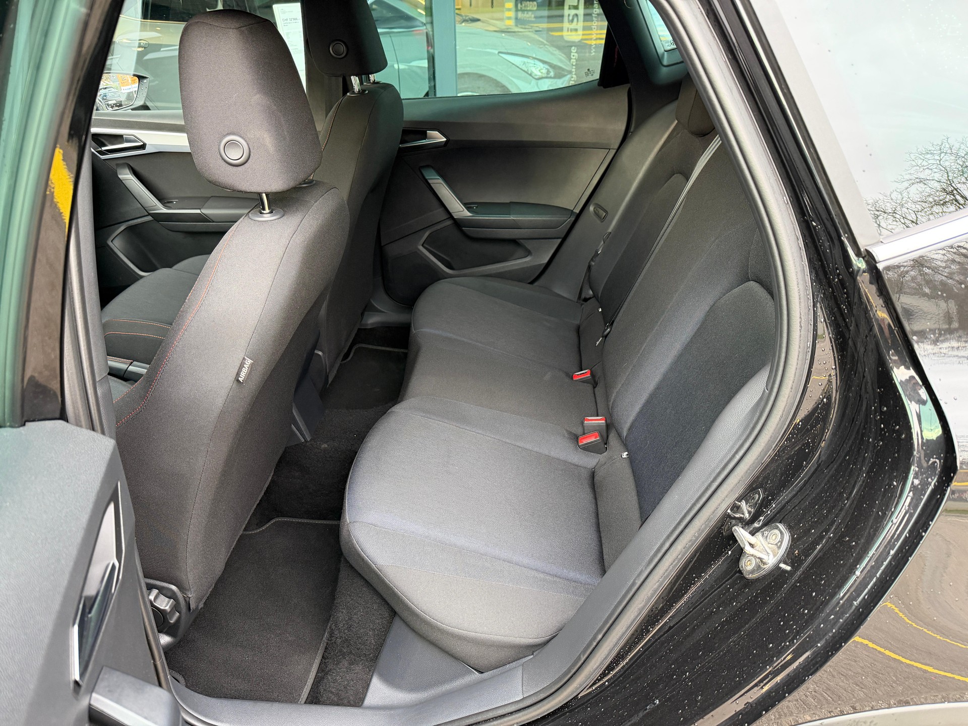 SEAT Arona 1.0 TSI 115 FR DSG - 8