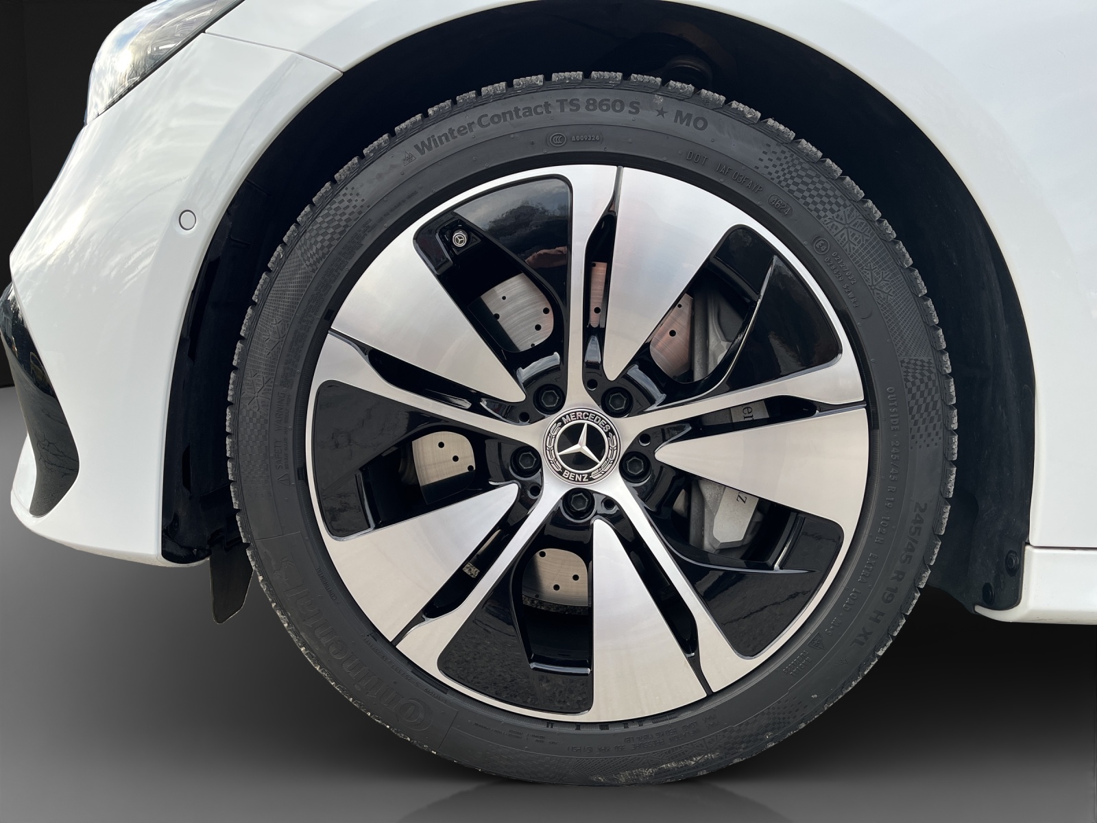 MERCEDES-BENZ E 220 d T 4Matic 9G-Tronic - 14