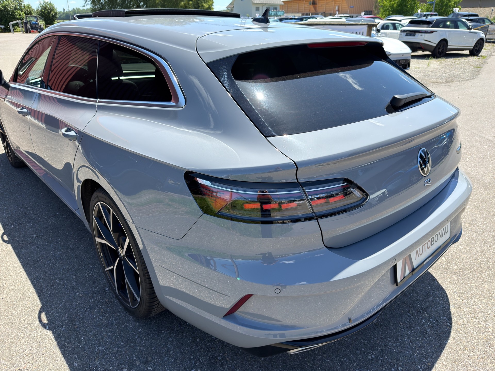 VW Arteon Shooting Brake 2.0 TSI R DSG 4m Schiebedach - 31