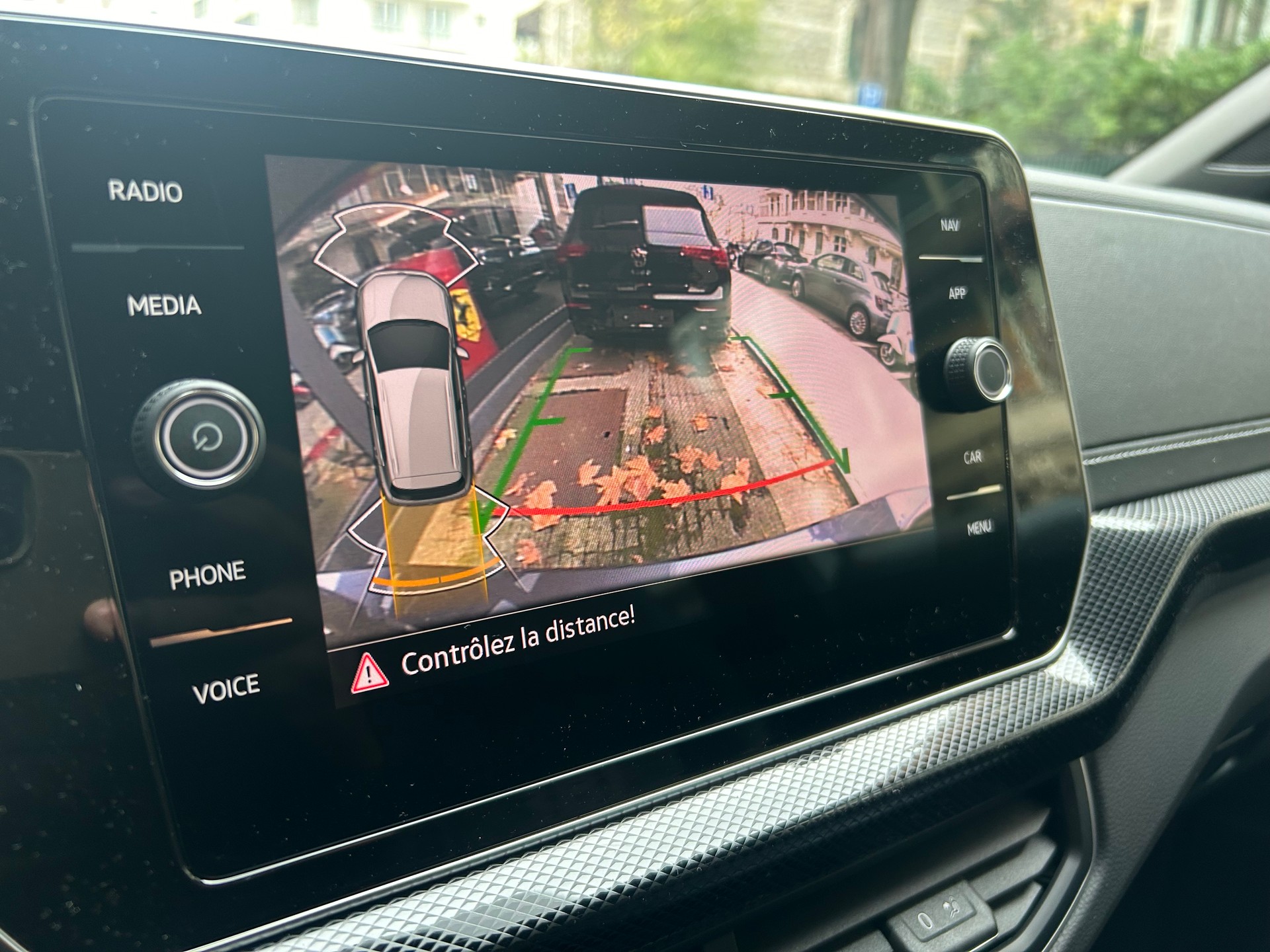 VW T-Cross 1.0 TSI R-Line DSG - 6