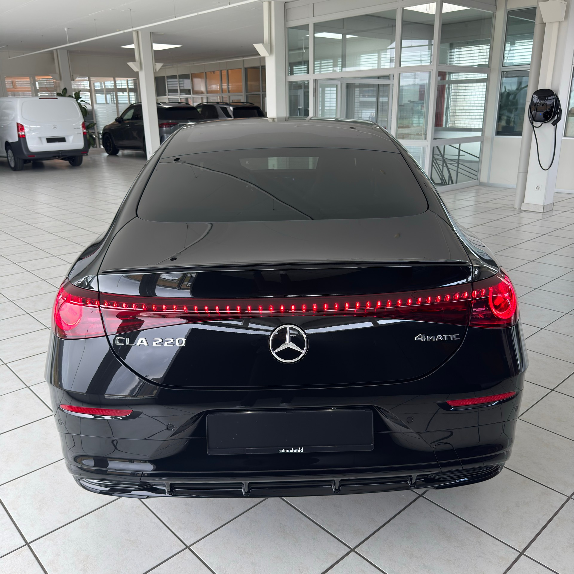 MERCEDES-BENZ CLA 220 4MATIC - 5
