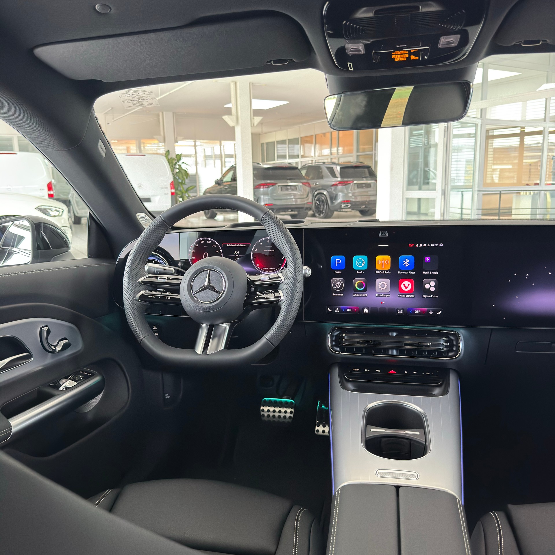 MERCEDES-BENZ CLA 220 4MATIC - 12