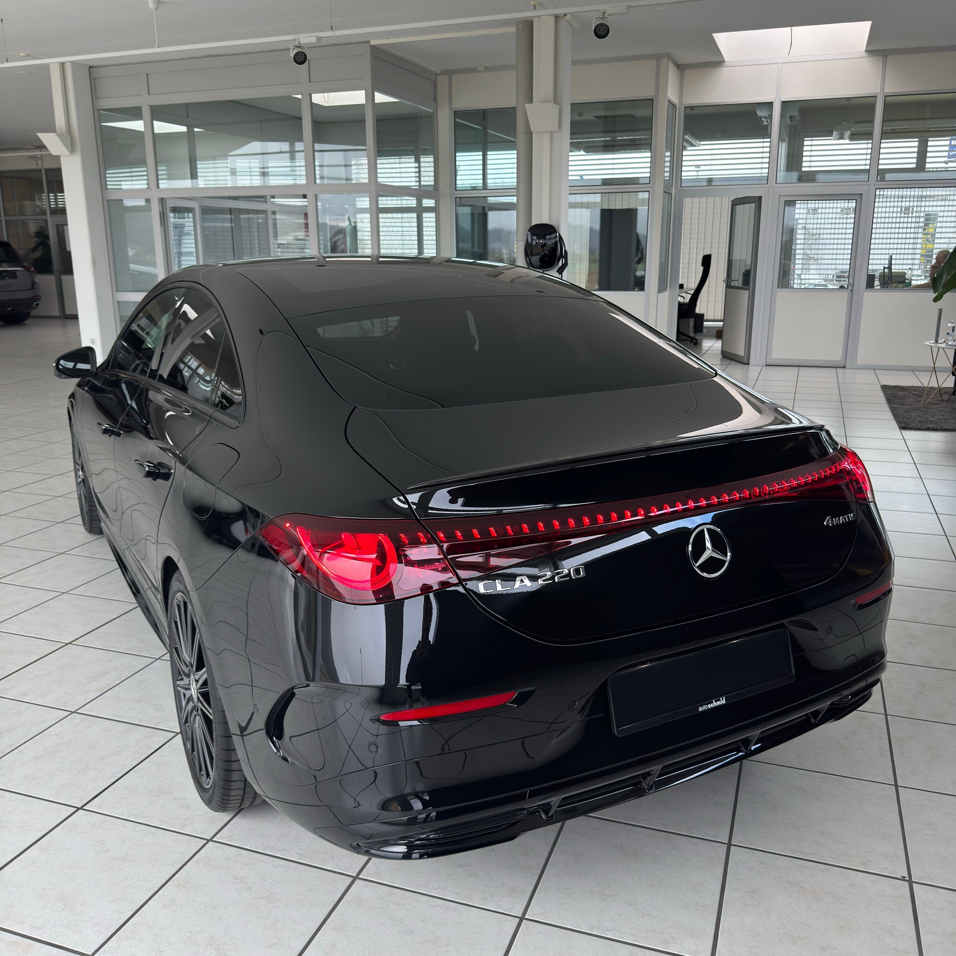 MERCEDES-BENZ CLA 220 4MATIC - 4