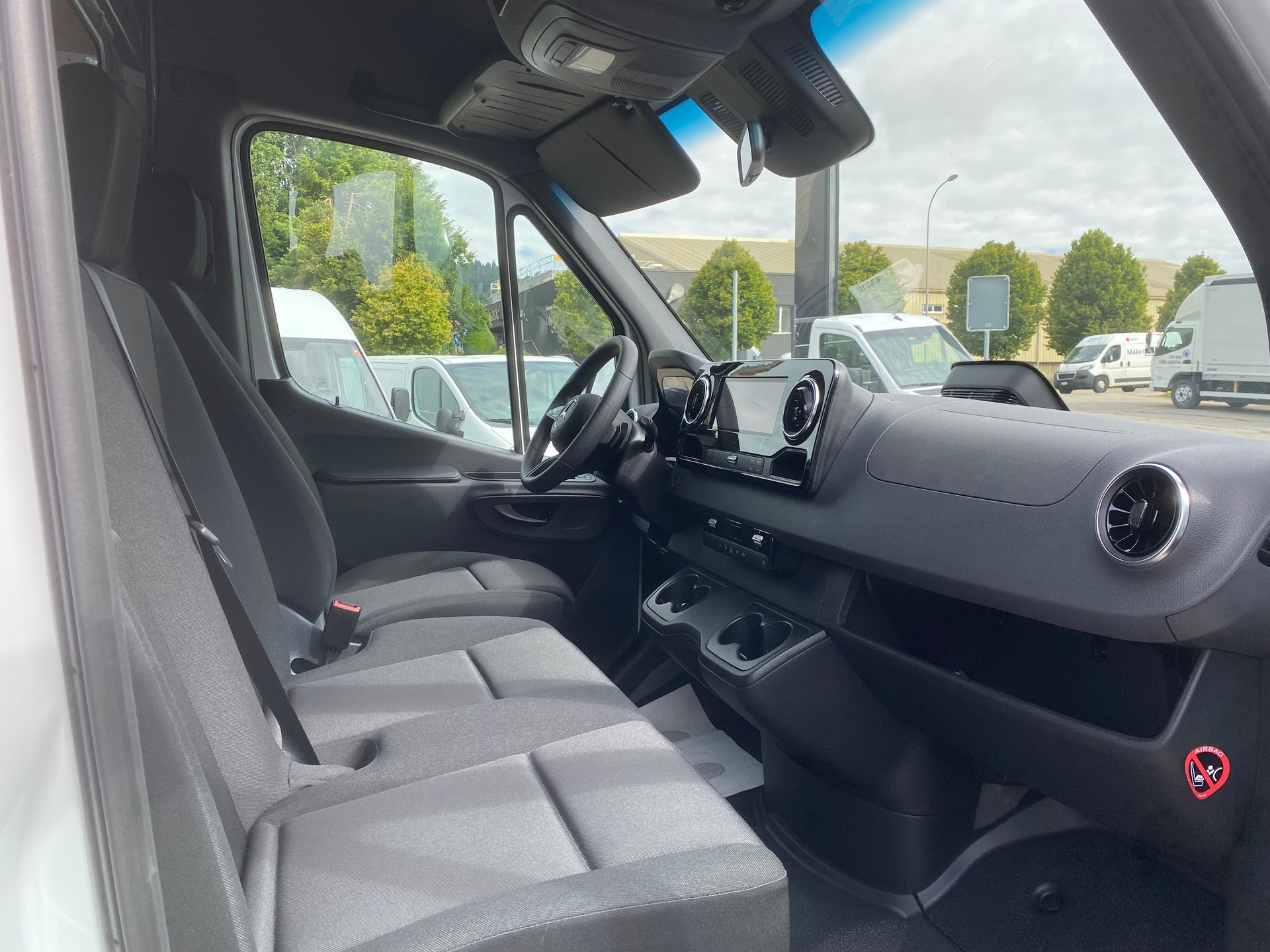 MERCEDES-BENZ Sprinter 317 CDI PRO KA 3665mm S - 15