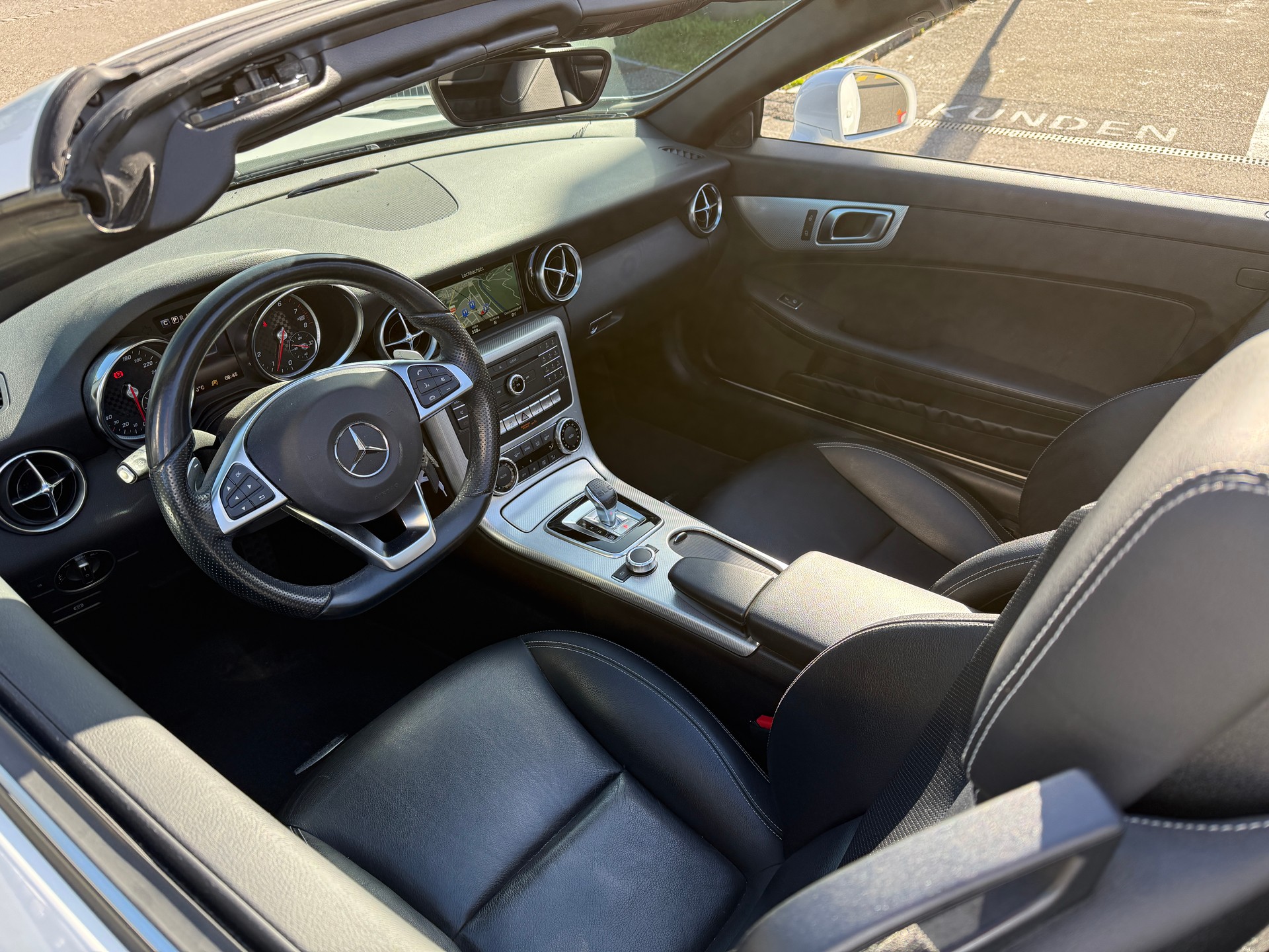 MERCEDES-BENZ SLC 200 AMG Line - 7