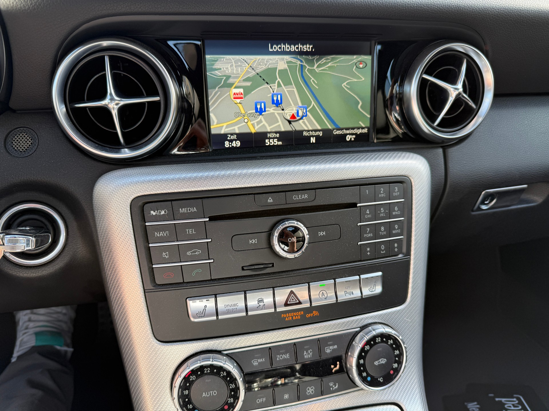 MERCEDES-BENZ SLC 200 AMG Line - 3