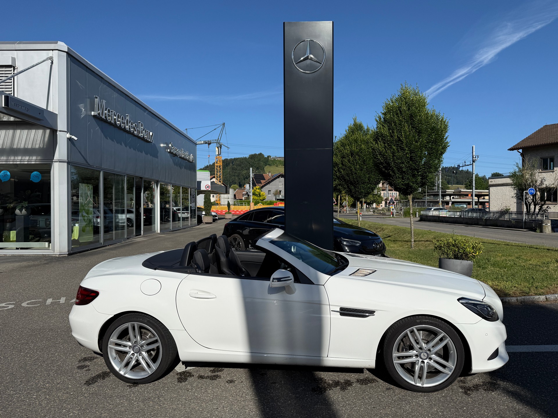 MERCEDES-BENZ SLC 200 AMG Line - 12