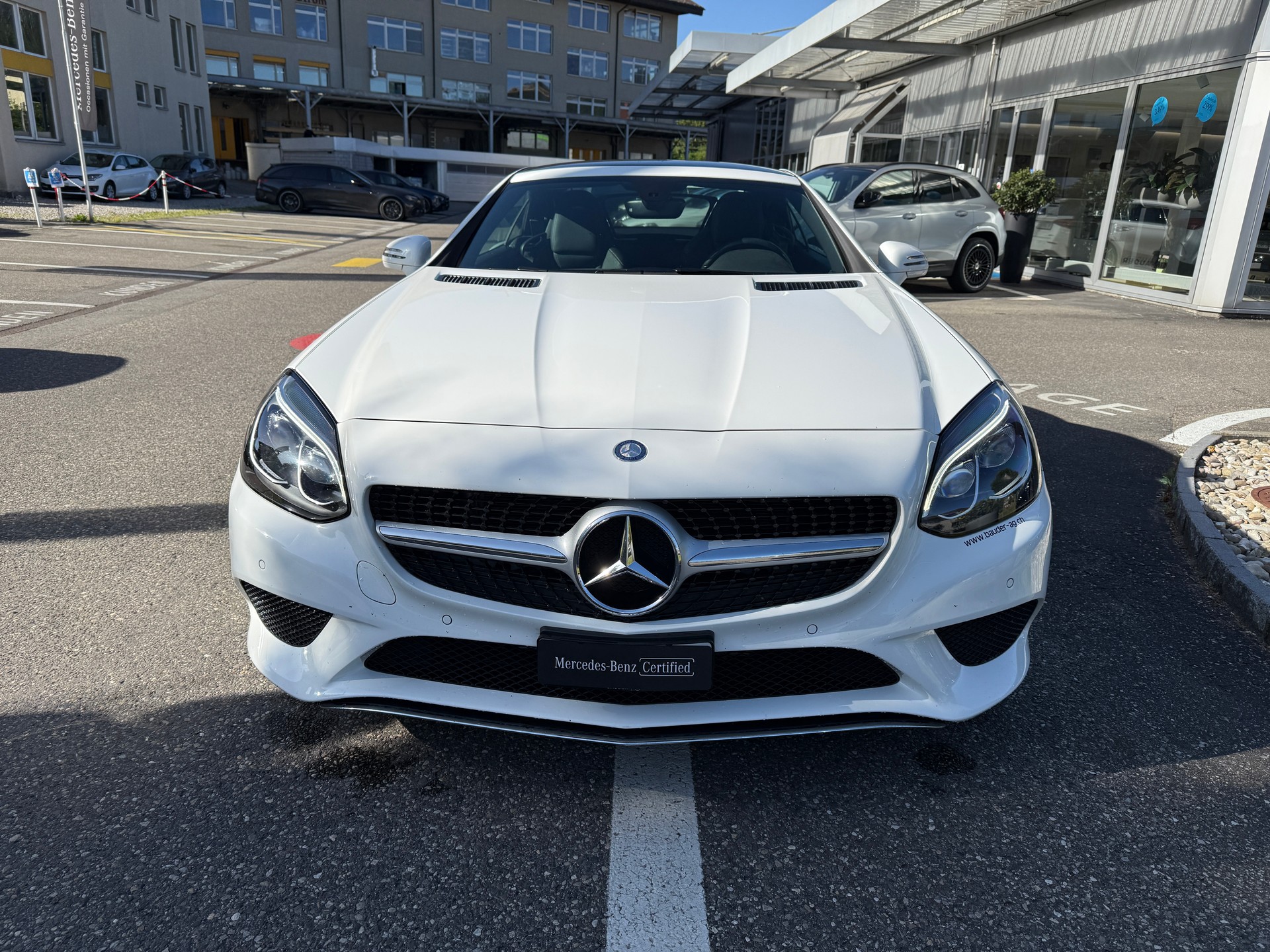 MERCEDES-BENZ SLC 200 AMG Line - 2