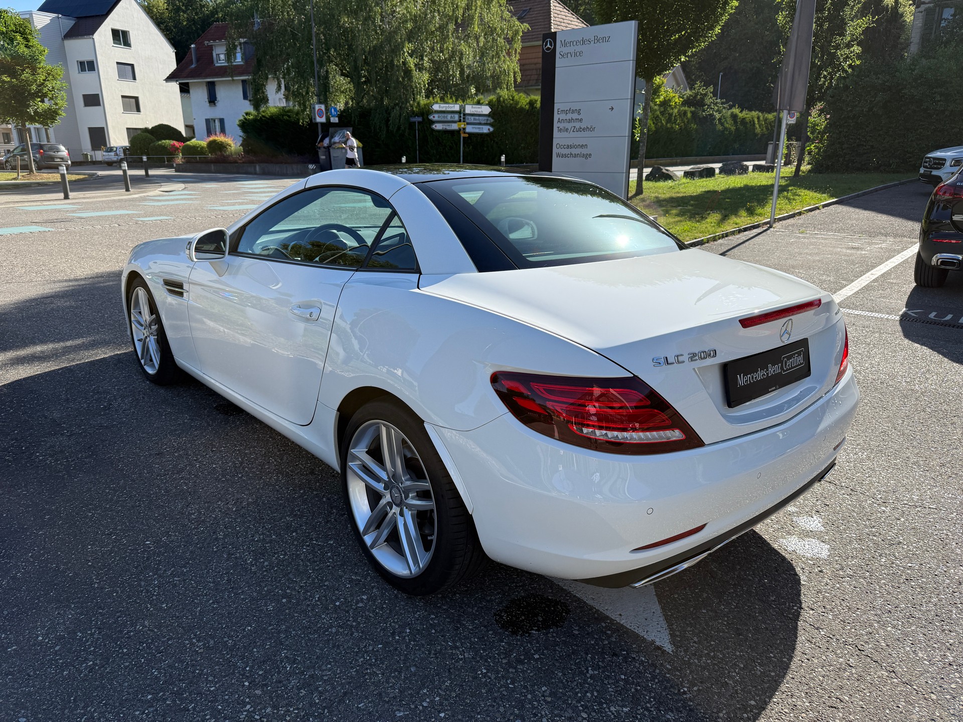 MERCEDES-BENZ SLC 200 AMG Line - 9