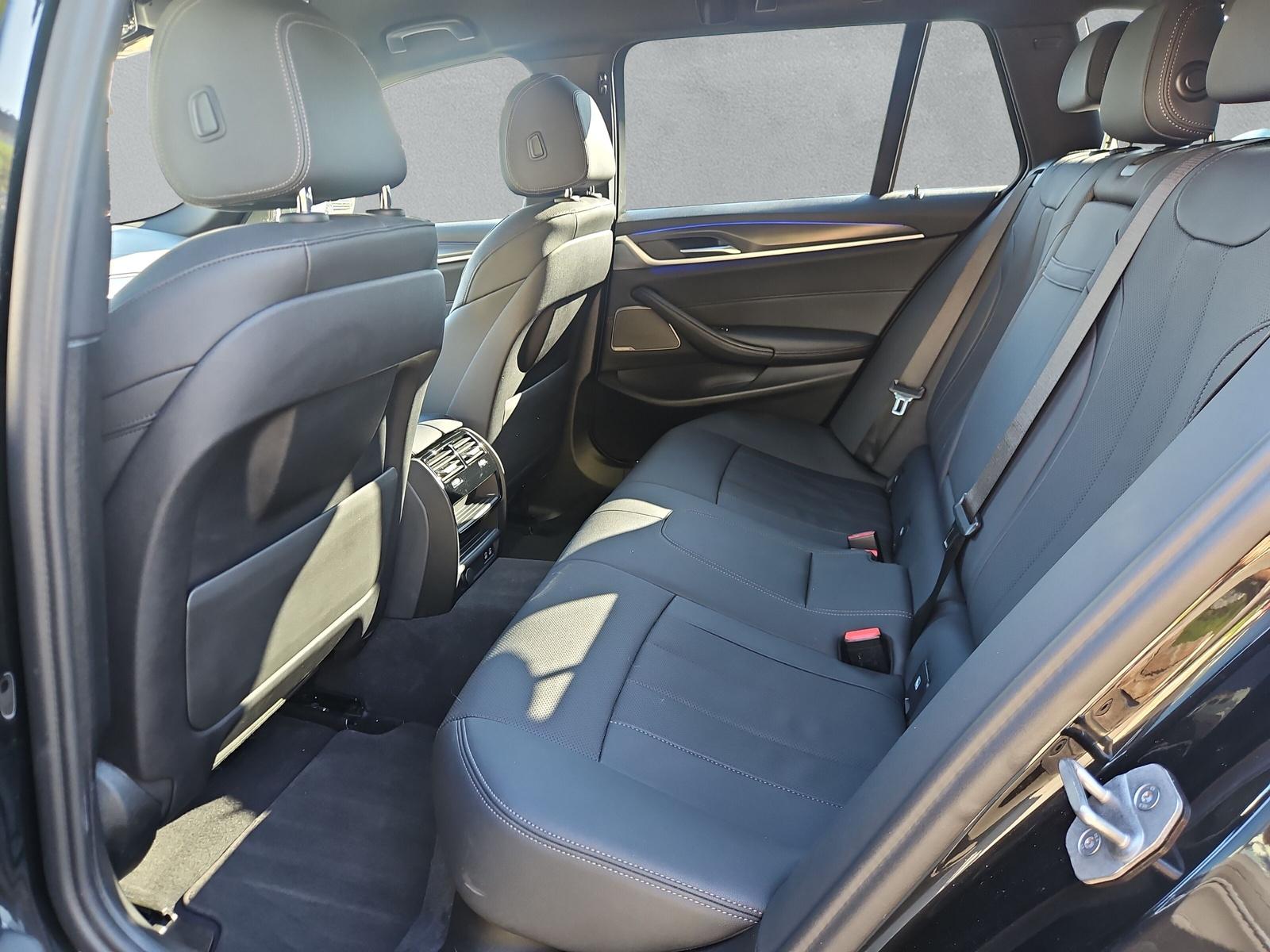 BMW 520d xDrive Touring Pure M Sport (CH) - 12