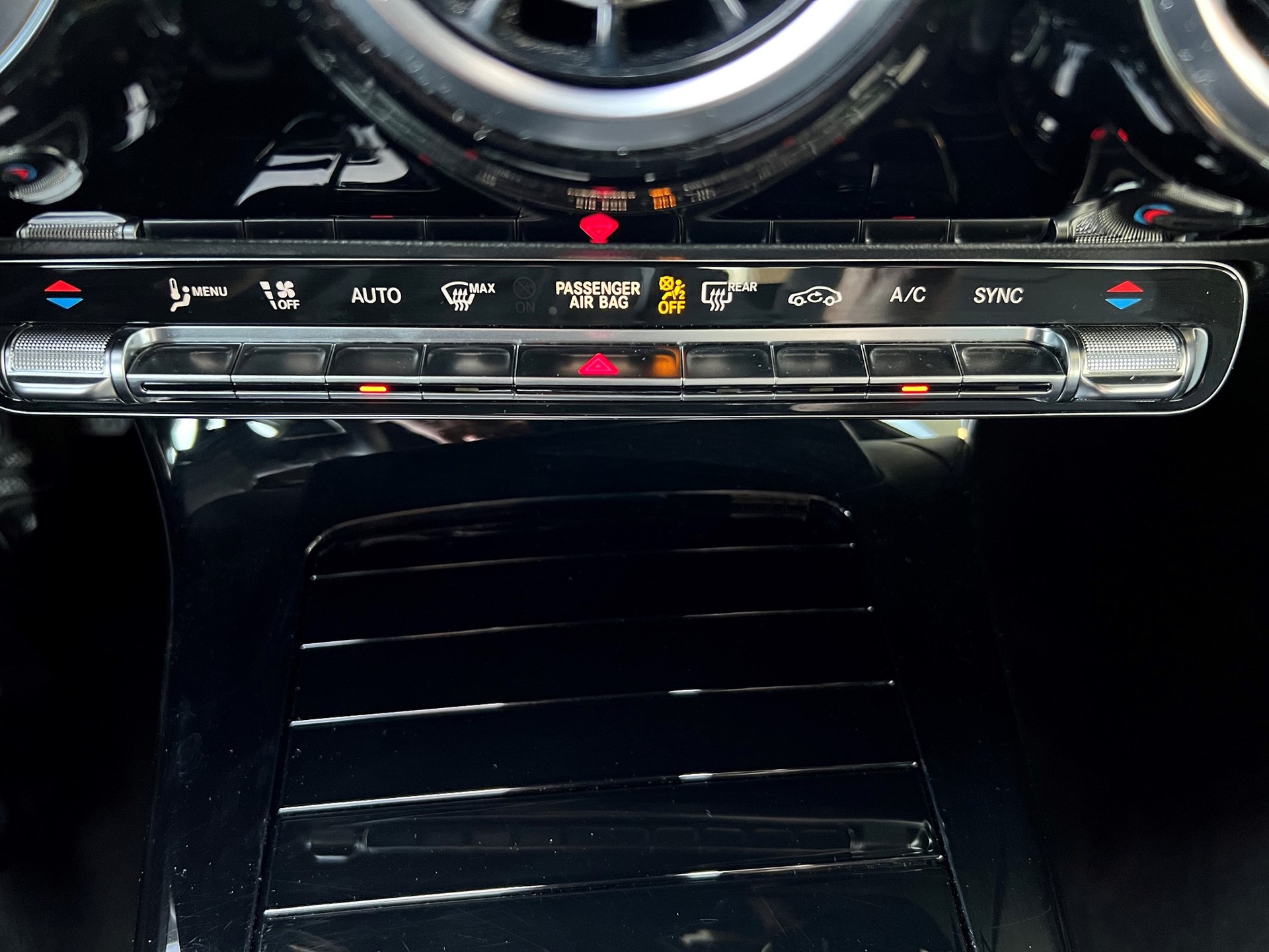 MERCEDES-BENZ A 180 Progressive - 16