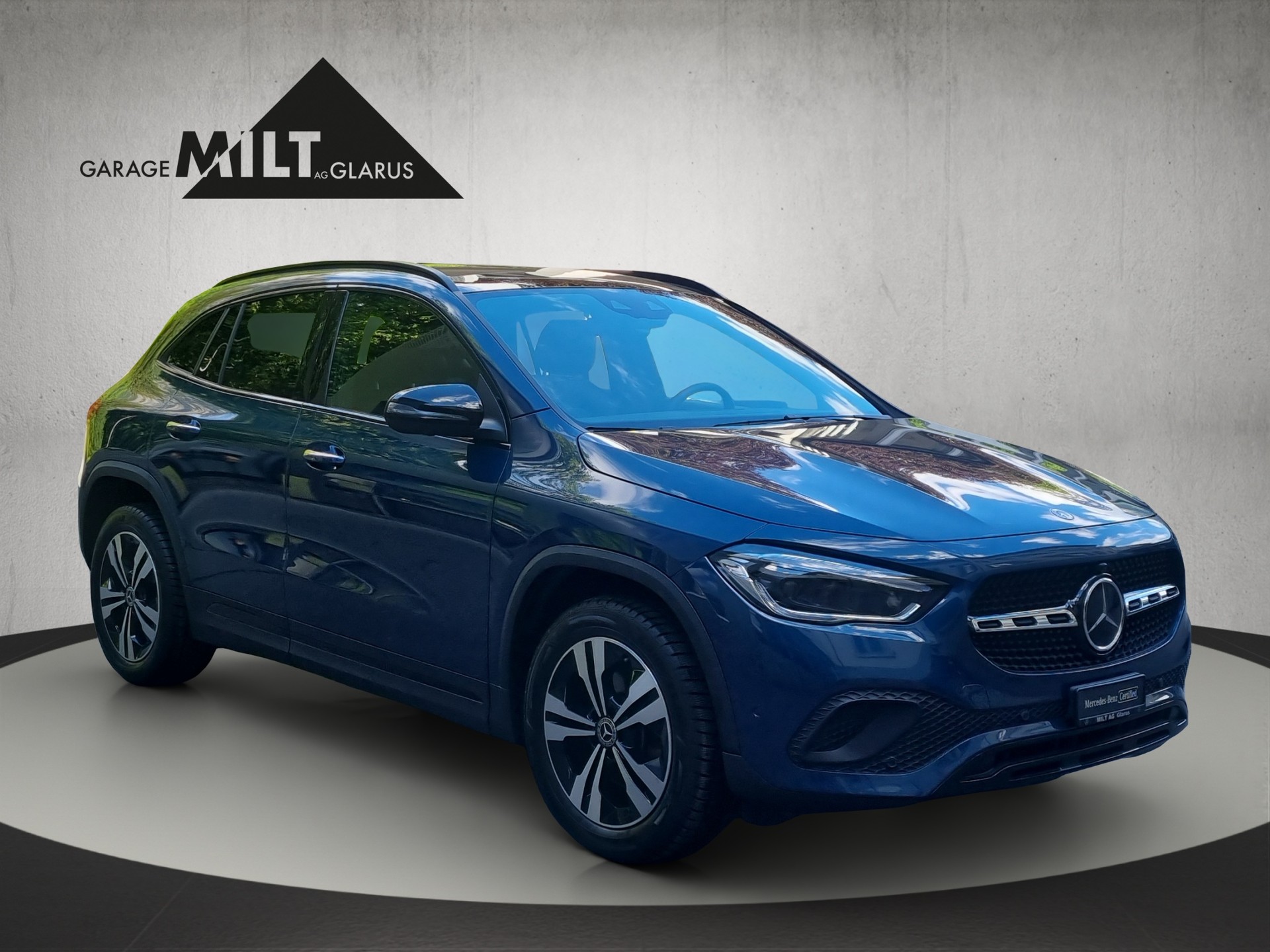 MERCEDES-BENZ GLA 200 Progressive - 2