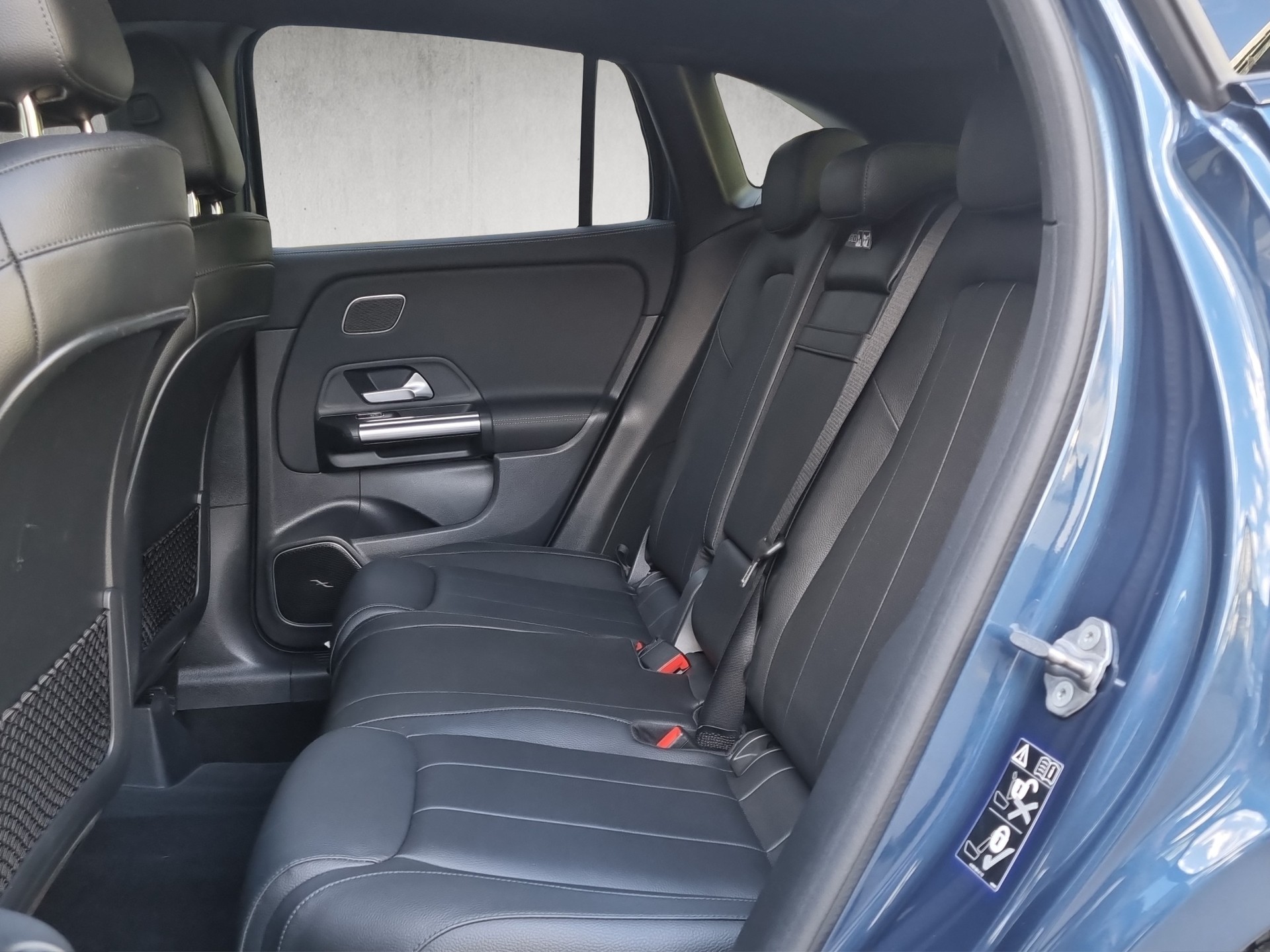 MERCEDES-BENZ GLA 200 Progressive - 11