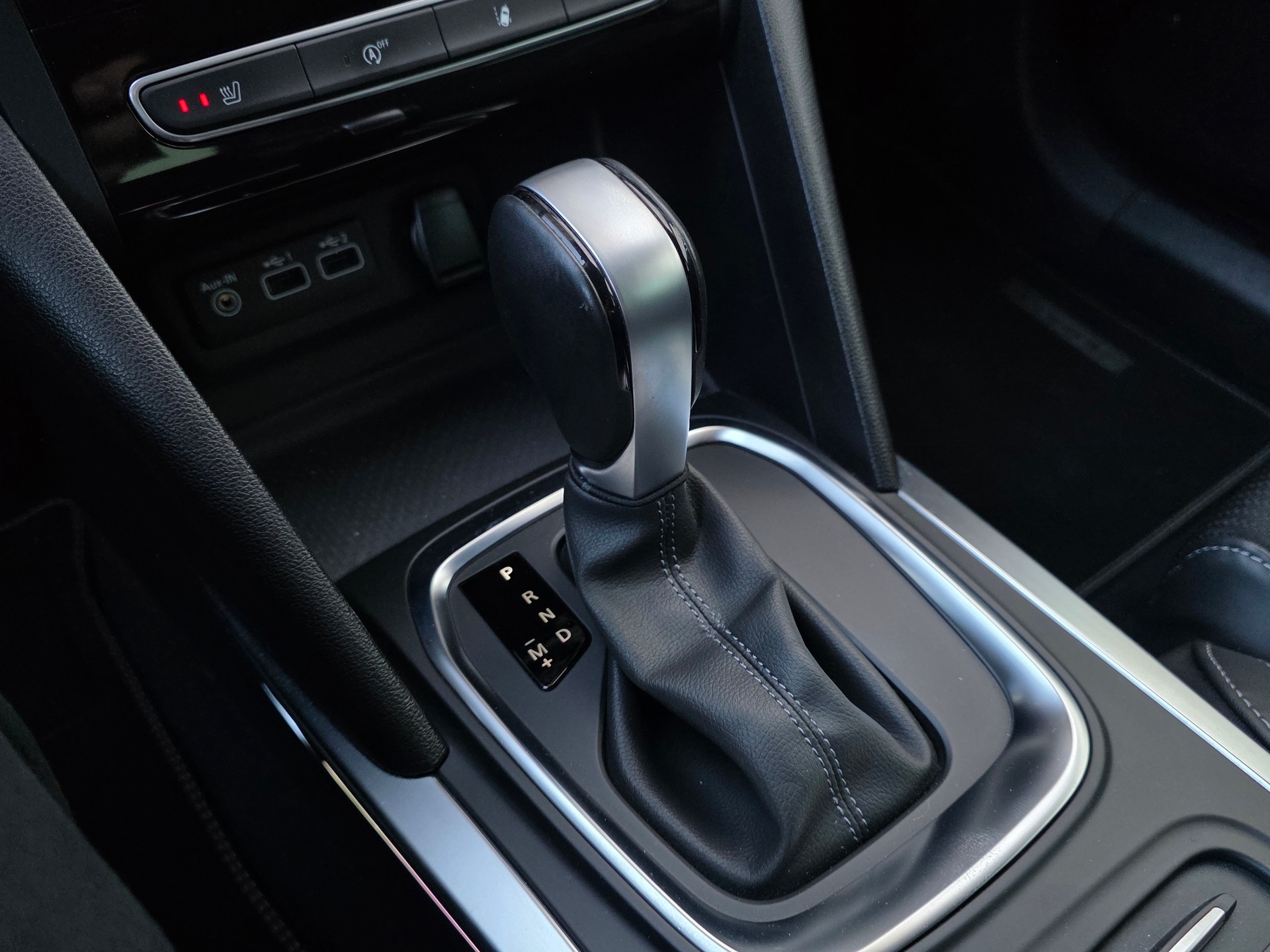 RENAULT Mégane Berline 1.3 16V Turbo Intens EDC - 13