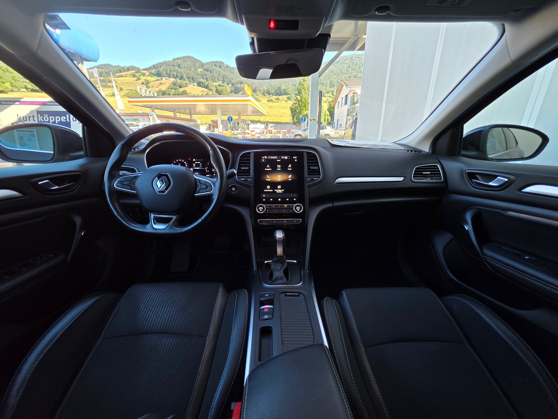 RENAULT Mégane Berline 1.3 16V Turbo Intens EDC - 9