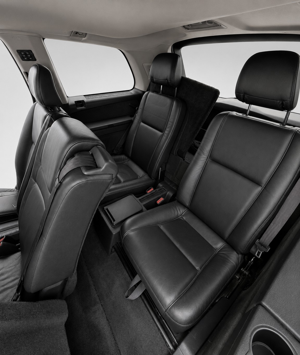 VOLVO XC90 2.4D(D5) AWD Executive Geartronic - 7