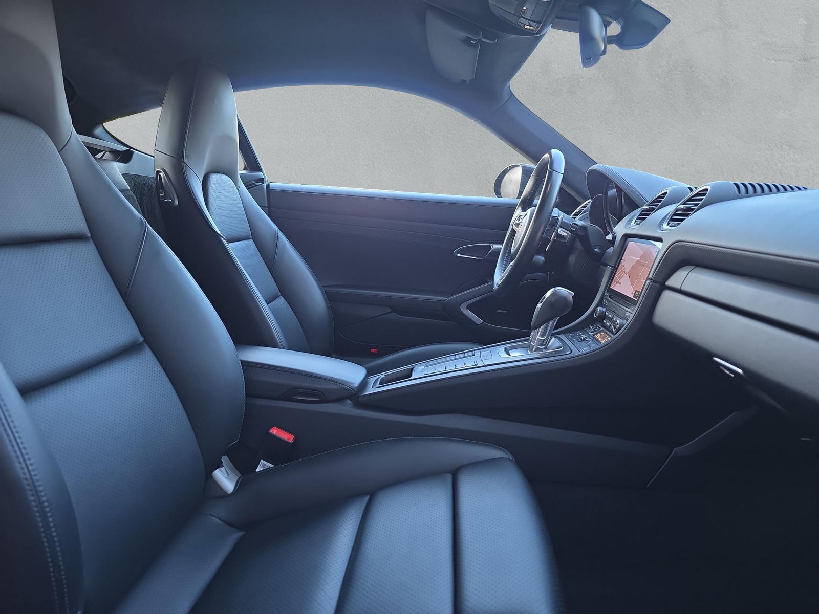 PORSCHE 718 Cayman GTS 2.5 (CH) - 14