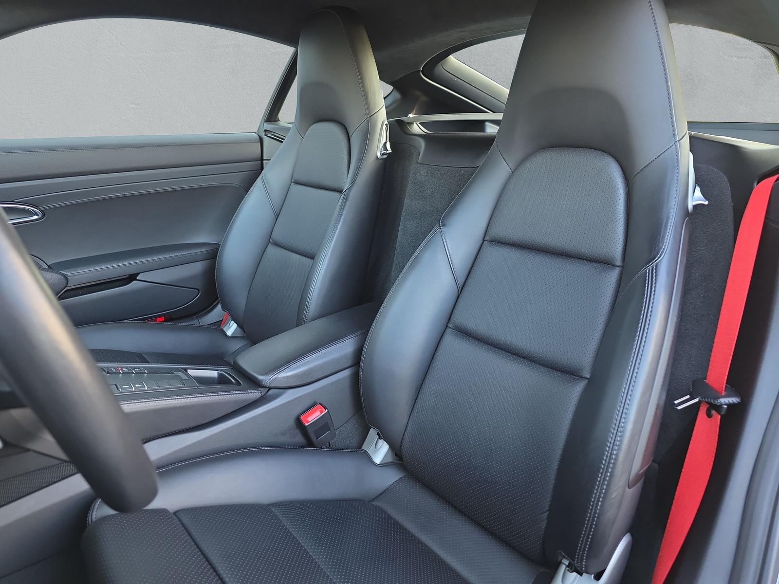 PORSCHE 718 Cayman GTS 2.5 (CH) - 16