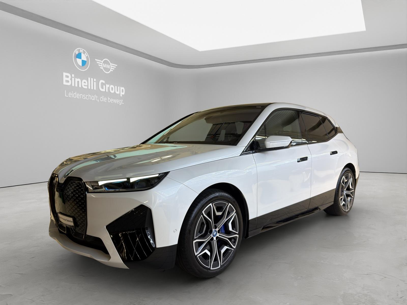 iX xDrive40