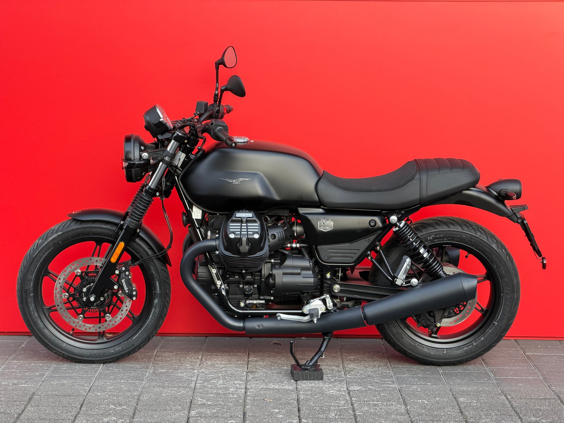 MOTO GUZZI V7 IV 850 Stone (35kW) E5+ - 4