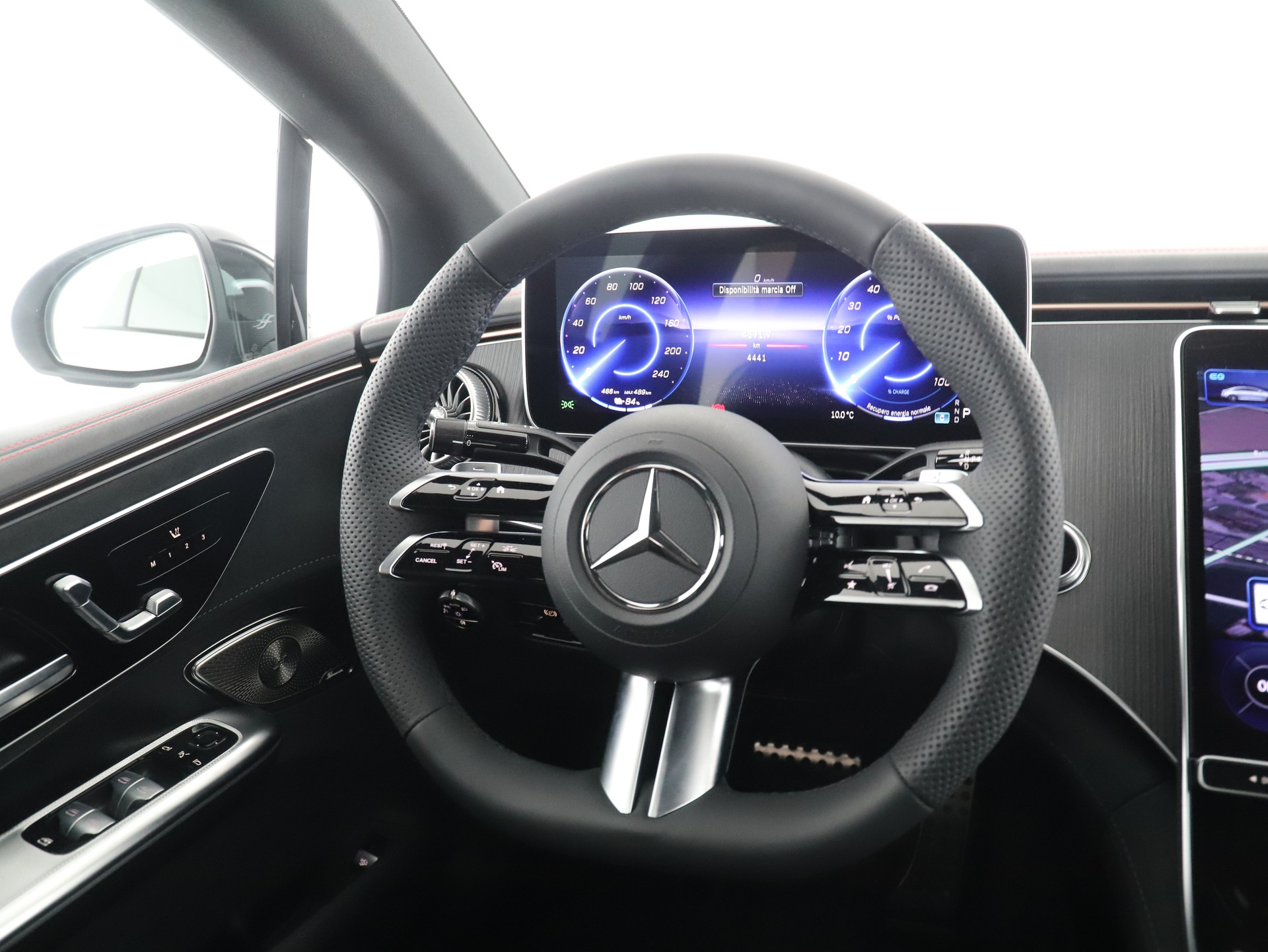 MERCEDES-BENZ EQE 350 4 Matic - 12