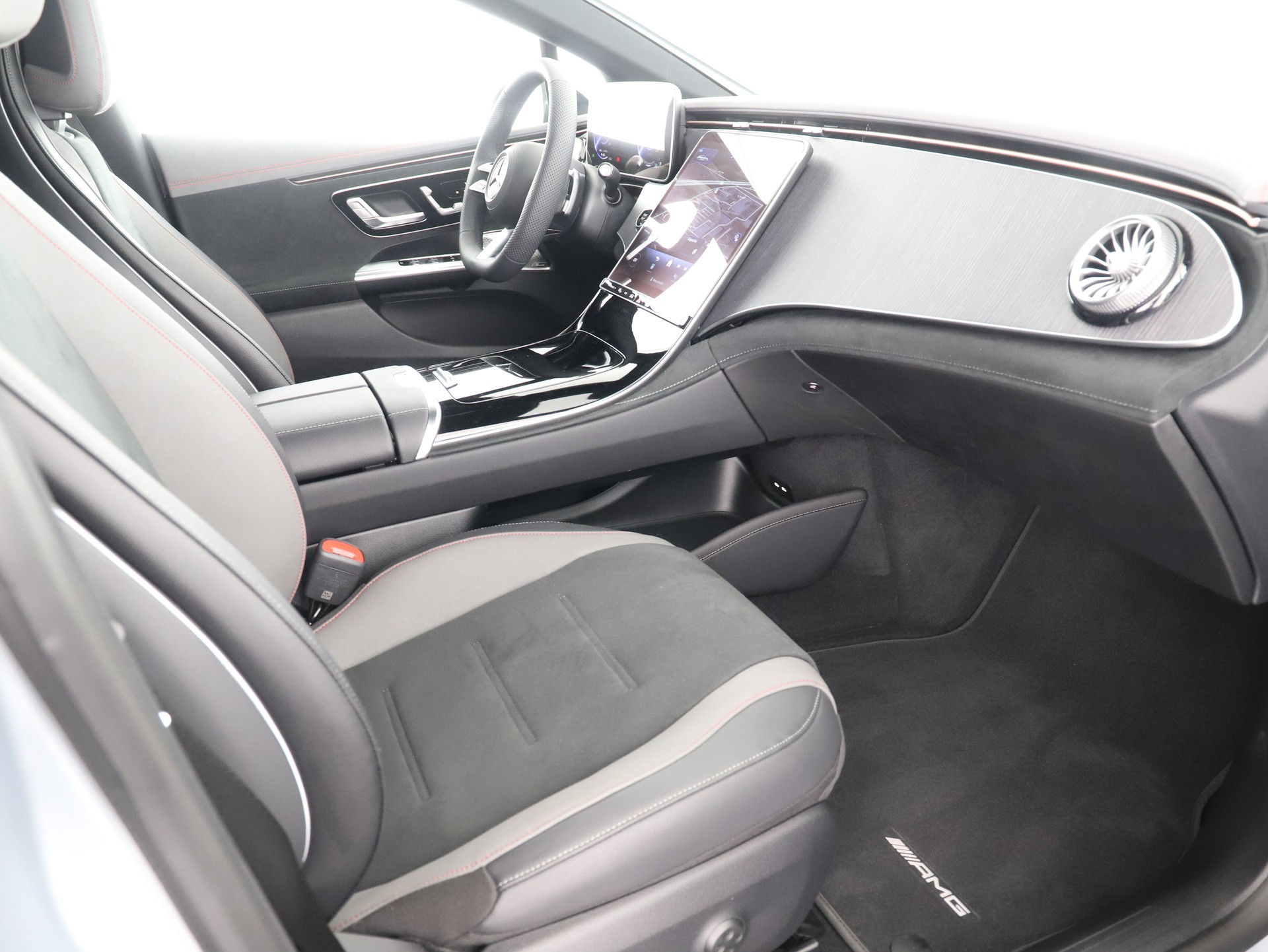 MERCEDES-BENZ EQE 350 4 Matic - 10