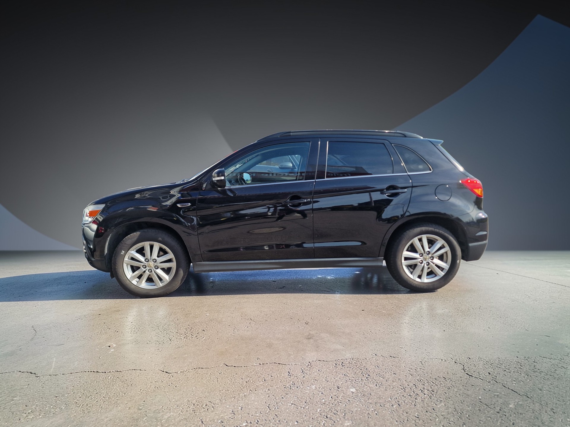 MITSUBISHI ASX 1.8 DID SuperJubilé 4WD 1.Hand 12Mt Gara MFK Neu