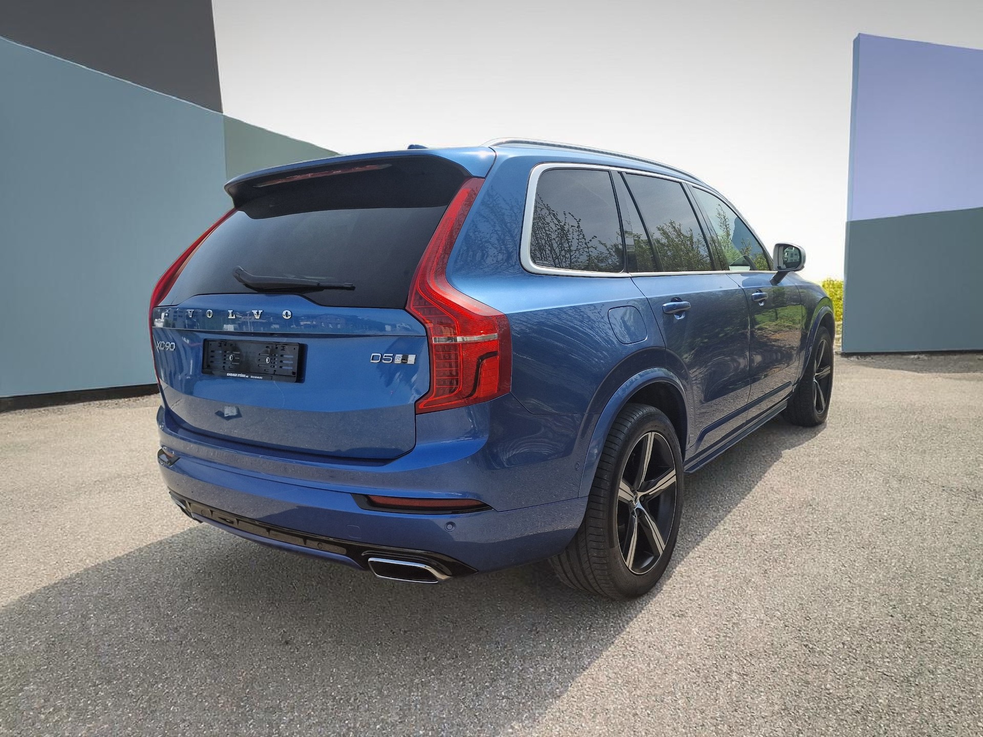 VOLVO XC90 D5 AWD R-Design Geartronic 24Mt Gara ACC Pano AHK - 6