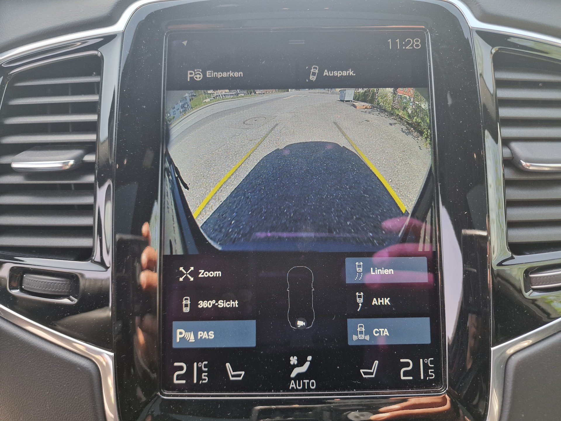 VOLVO XC90 D5 AWD R-Design Geartronic 24Mt Gara ACC Pano AHK - 21