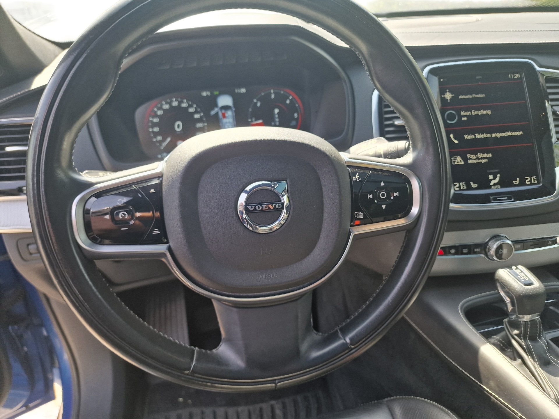 VOLVO XC90 D5 AWD R-Design Geartronic 24Mt Gara ACC Pano AHK - 16