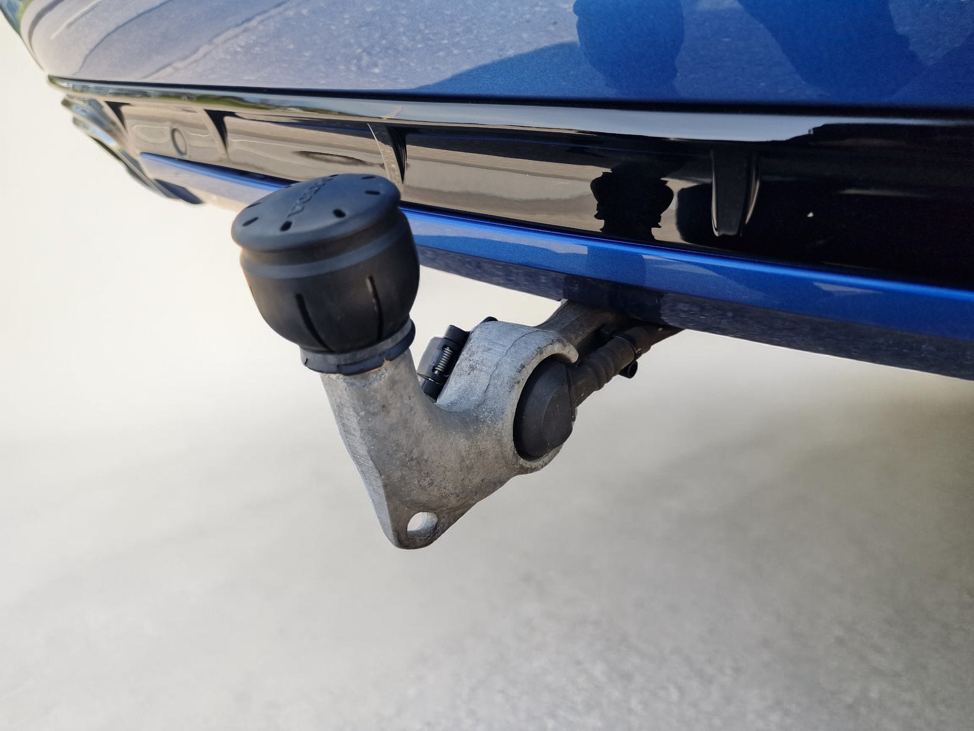 VOLVO XC90 D5 AWD R-Design Geartronic 24Mt Gara ACC Pano AHK - 9