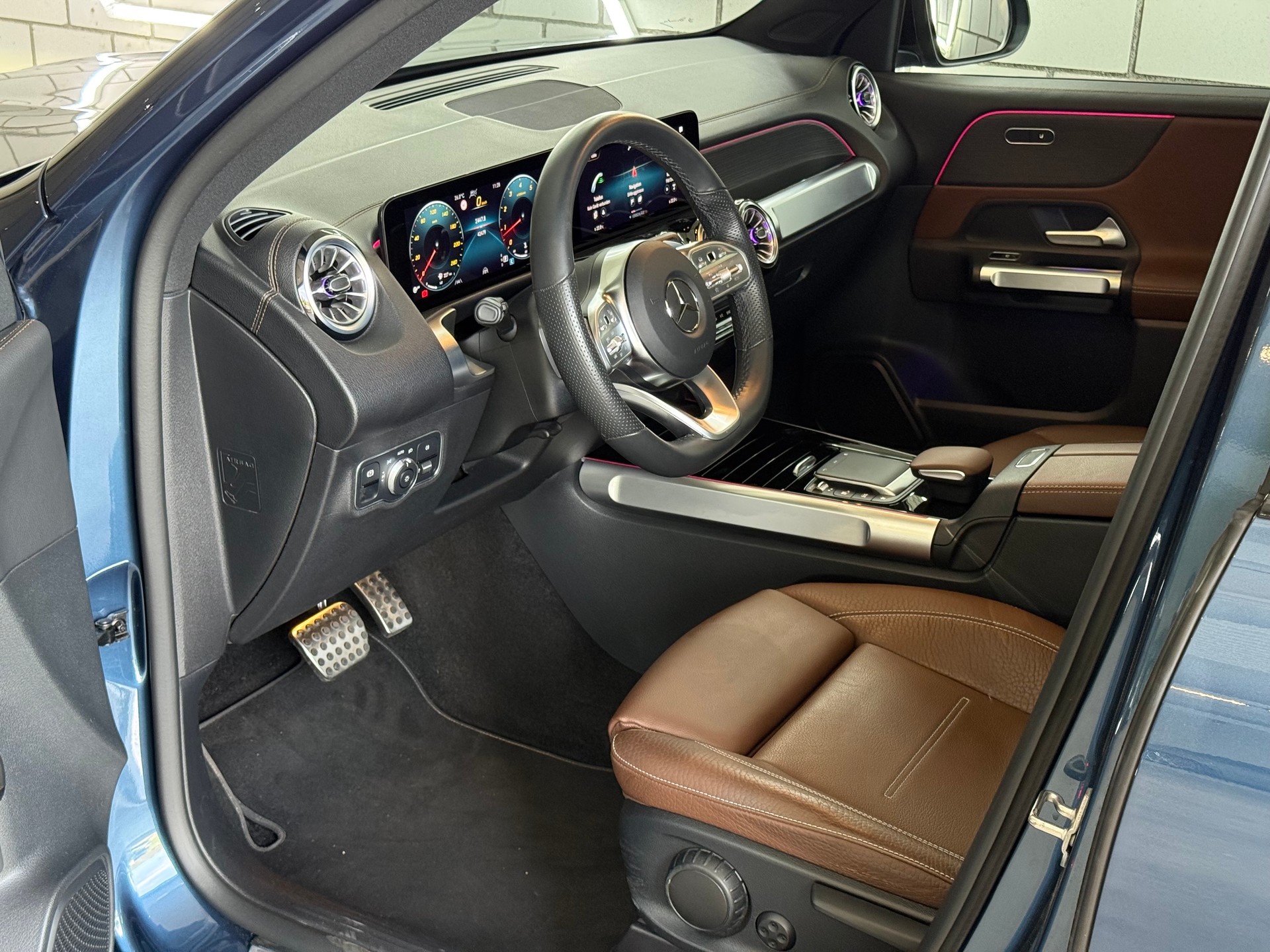 MERCEDES-BENZ GLB 250 4Matic AMG Line 8G-Tronic - 5