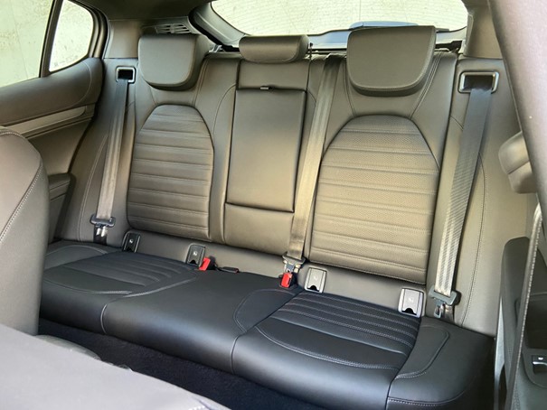 ALFA ROMEO Stelvio 2.0 Veloce Pack Premium Sky Q4 AT8 - 9