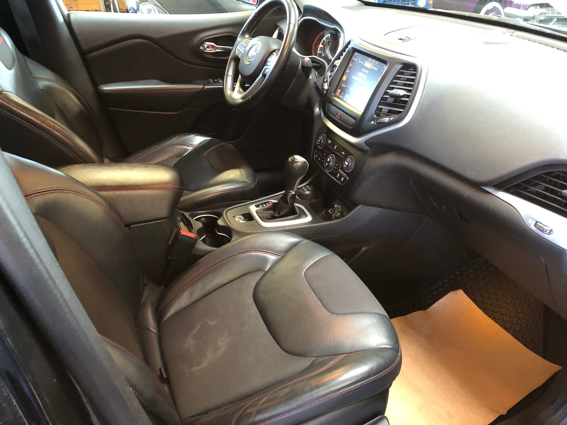 JEEP 2.4 Trailhawk AWD 9ATX - 32