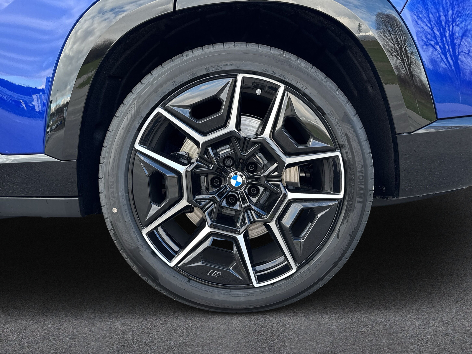 BMW XM xDrive 50e PHEV Steptronic - 9