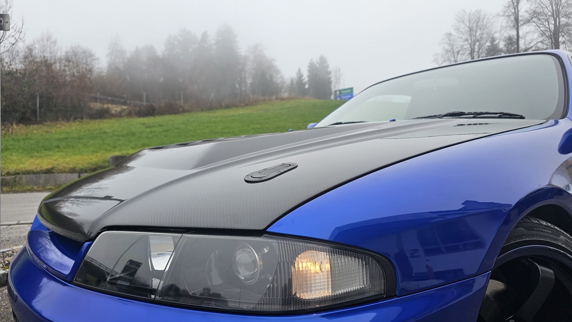 NISSAN Skyline GT - 3