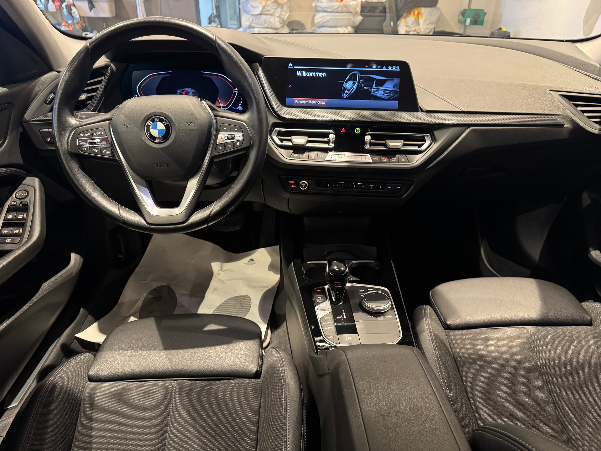 BMW 120d xDrive - 11