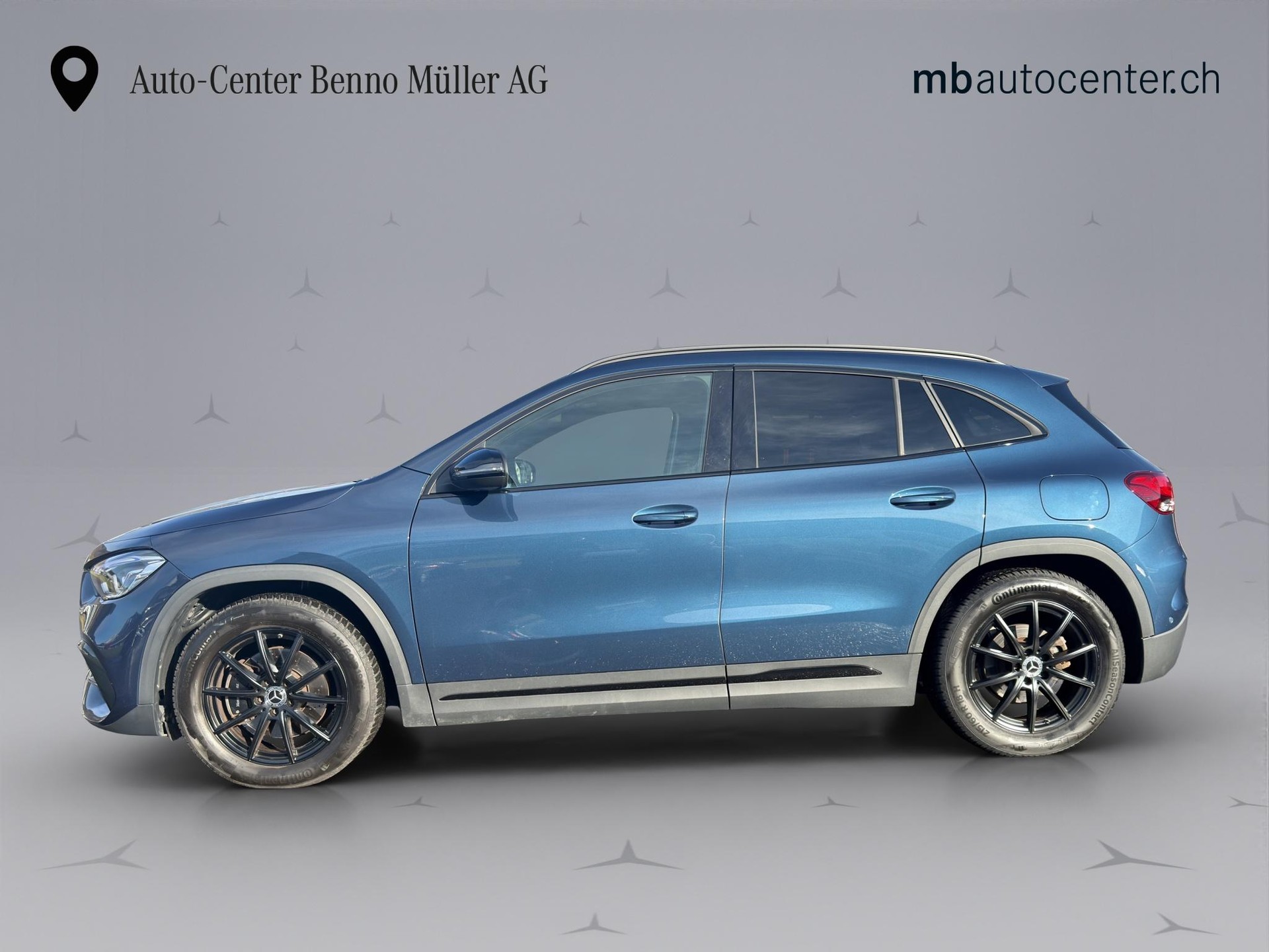 MERCEDES-BENZ GLA 200 AMG Line 4matic - 2