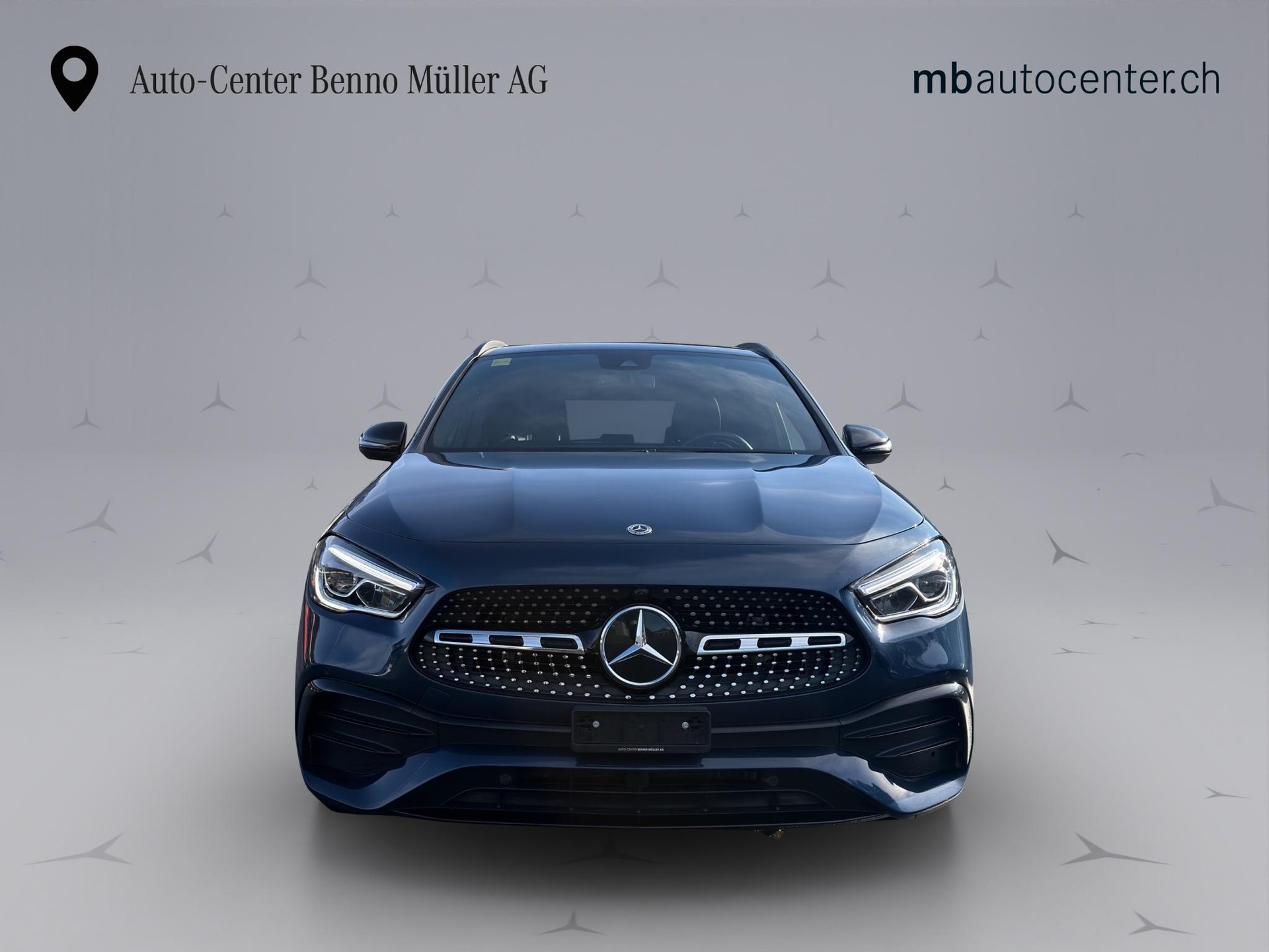 MERCEDES-BENZ GLA 200 AMG Line 4matic - 8