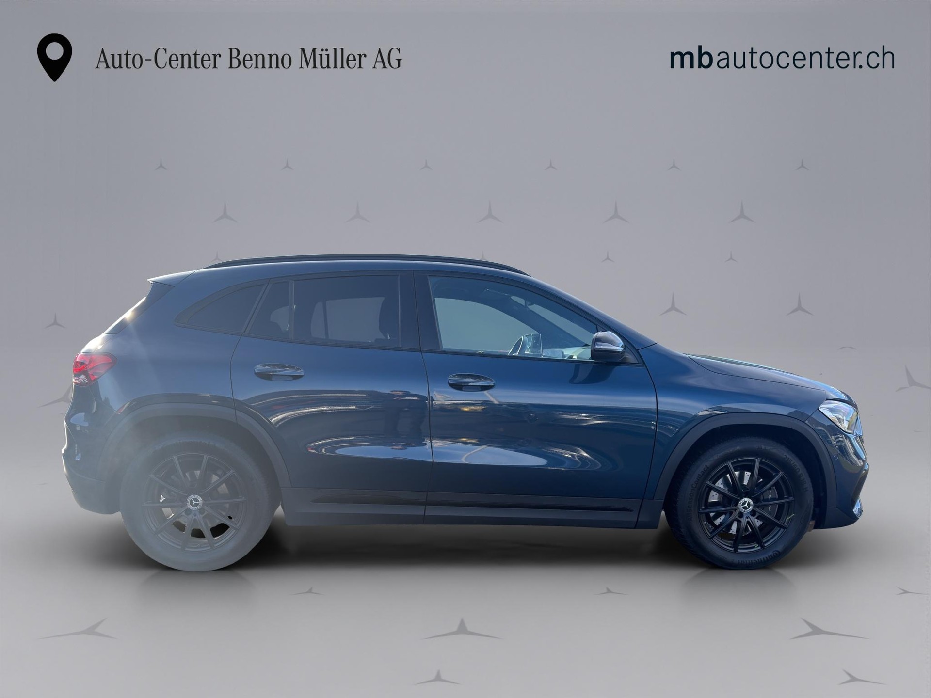 MERCEDES-BENZ GLA 200 AMG Line 4matic - 6