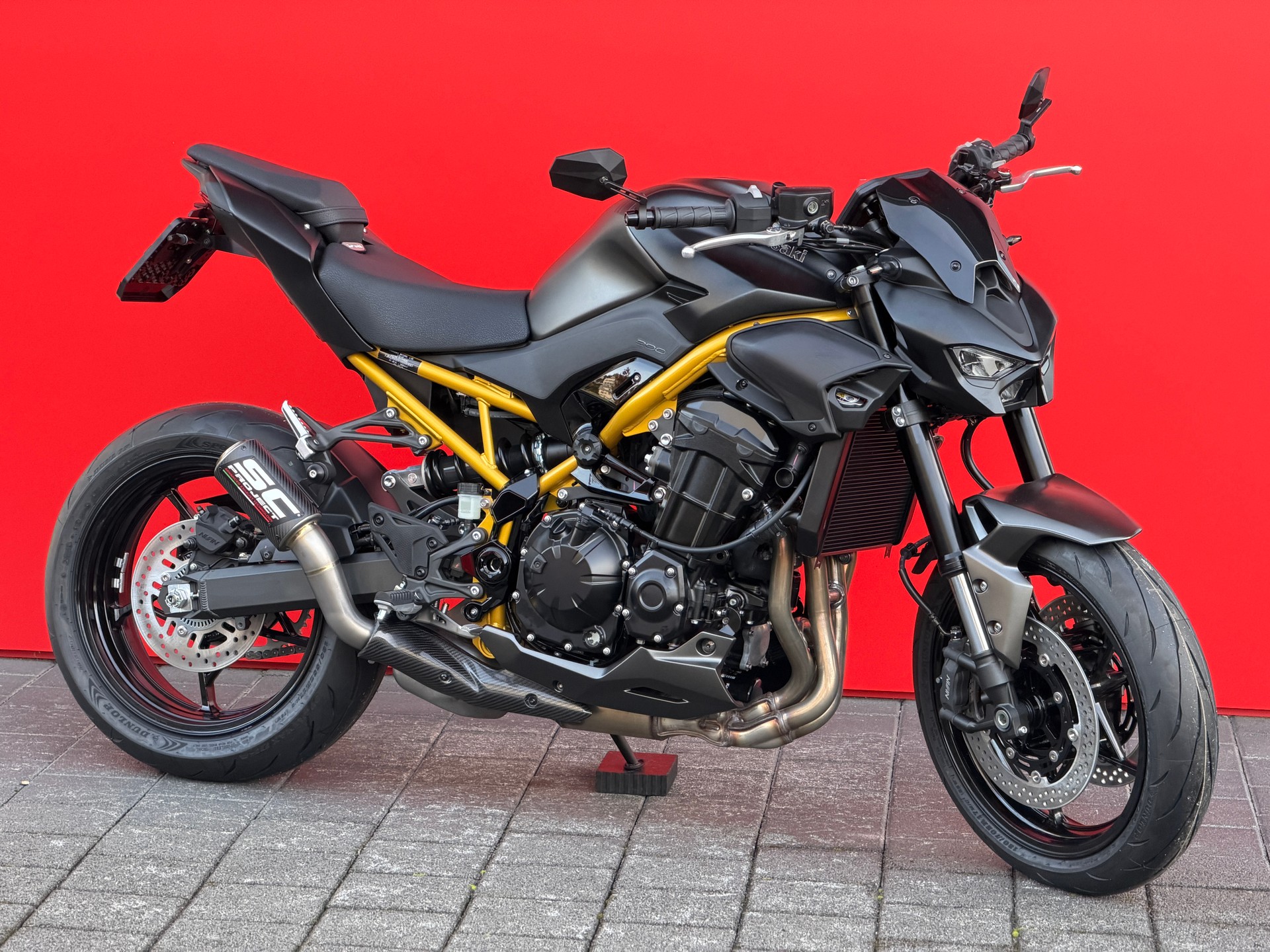 KAWASAKI Z 900 (35kW) - 1