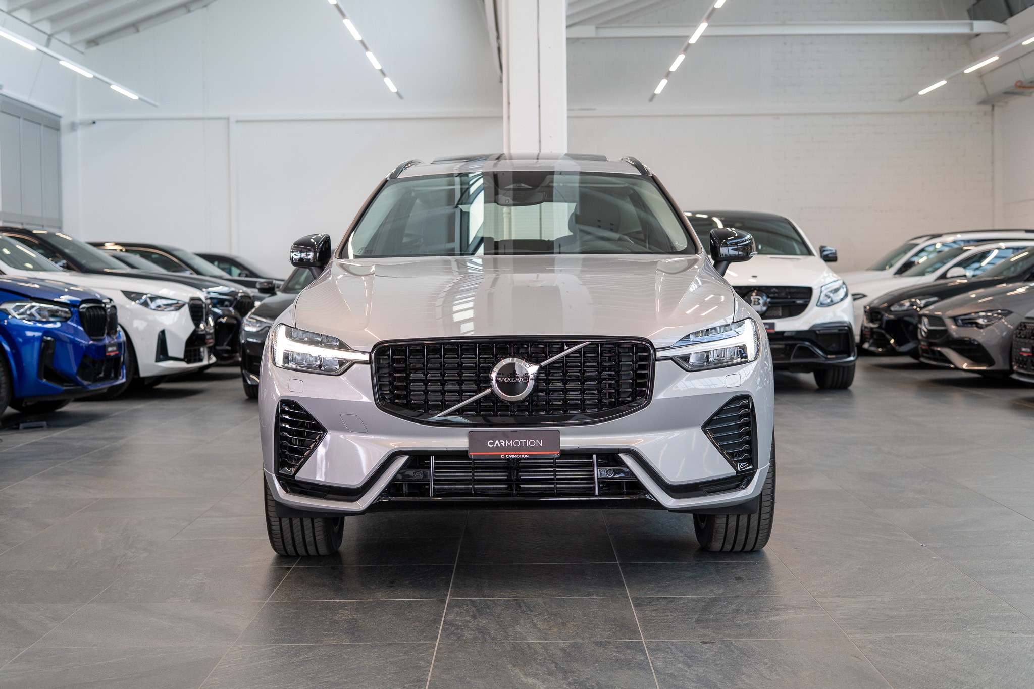 XC60 2.0 T8 TE Ultra Dark eAWD / Panorama / HeadUp / Harman/Kardon
