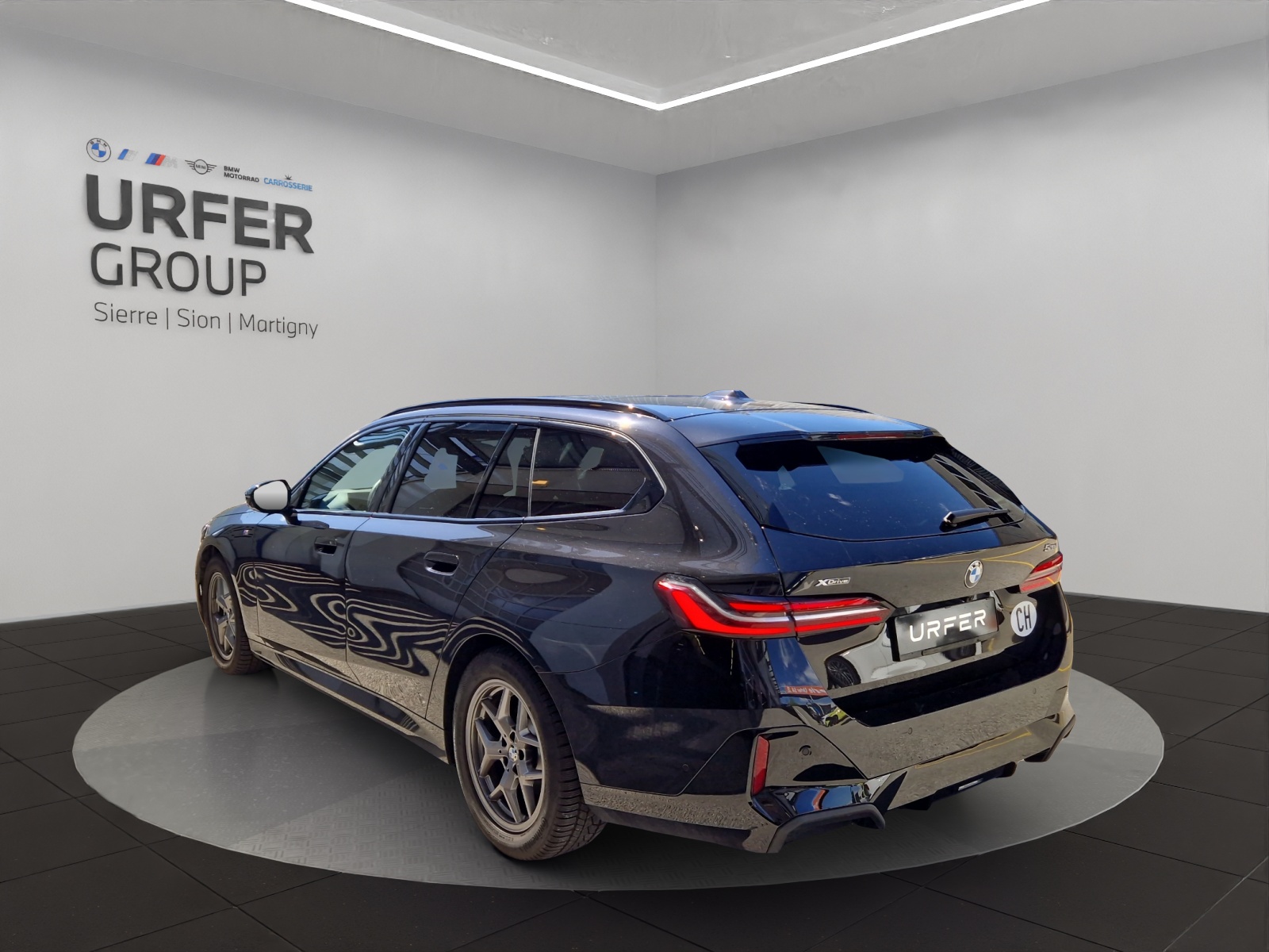 BMW 520d xDrive 48V Touring M Sport Steptronic - 8