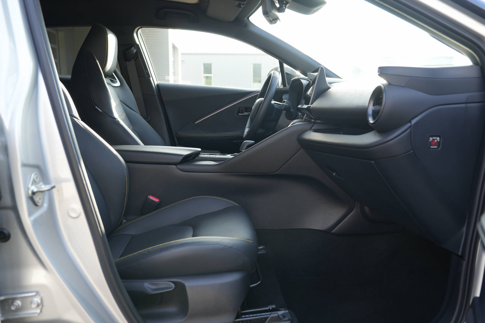 TOYOTA C-HR 2.0 HEV 4x4 Style Premiere - 6