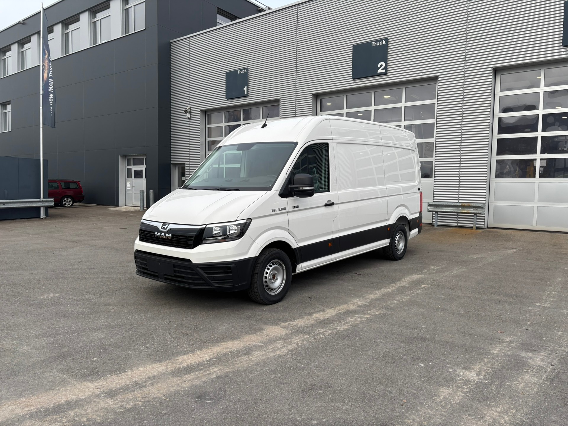 MAN TGE 3.180 Standard 4x4 A