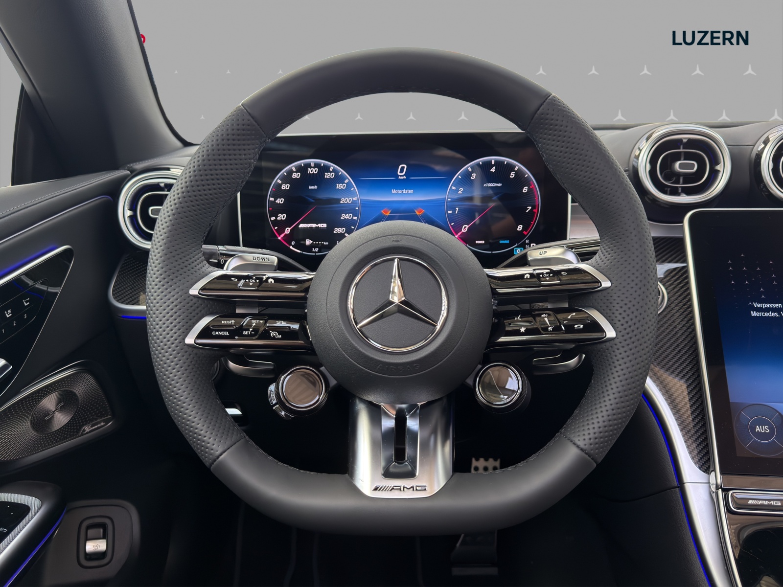 MERCEDES-BENZ CLE AMG 53 Cabrio 4Matic+ 9G-Tronic - 10
