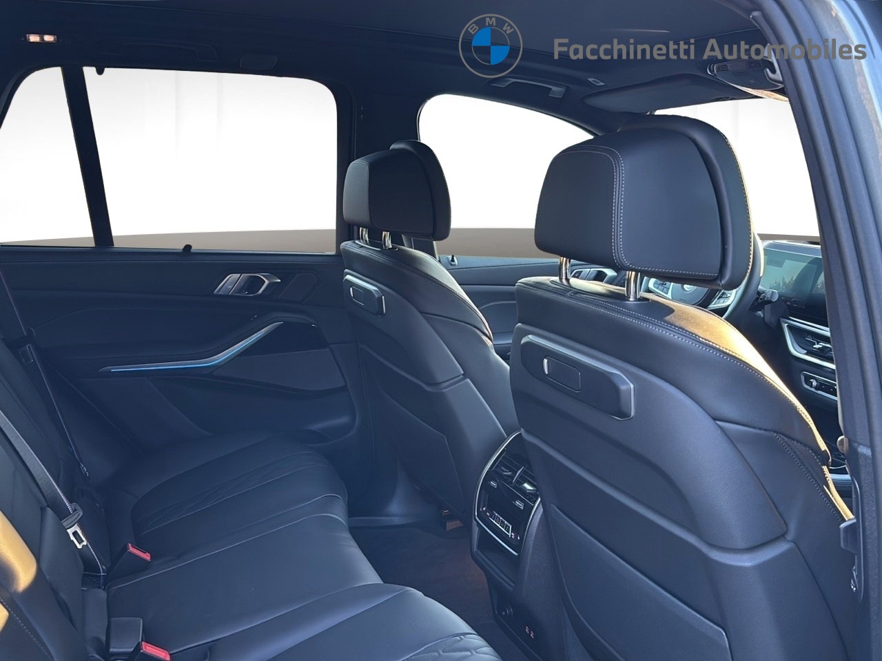 BMW X5 xDrive 48V 30d M Sport Pro Steptronic - 12