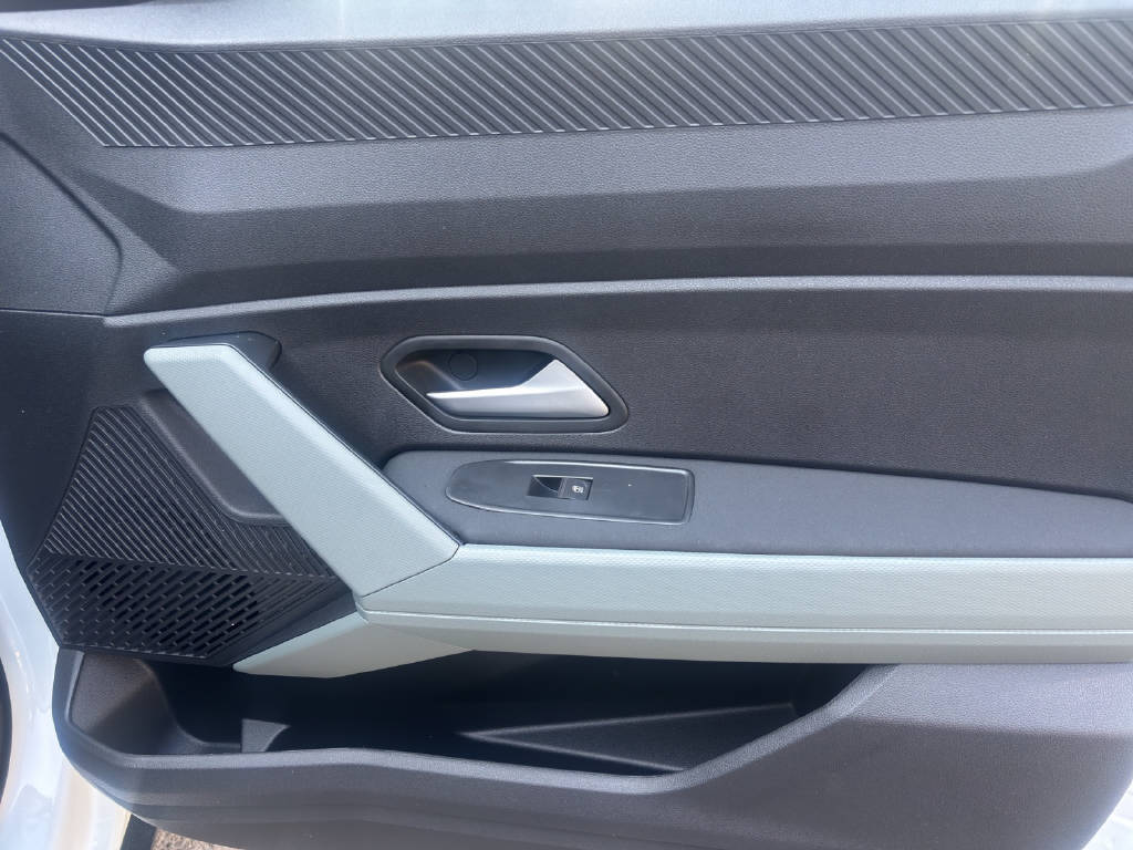 DACIA Bigster 1.8 Hybrid Extreme - 11